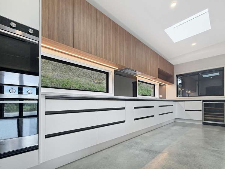 10 Terrace Road 10779_3