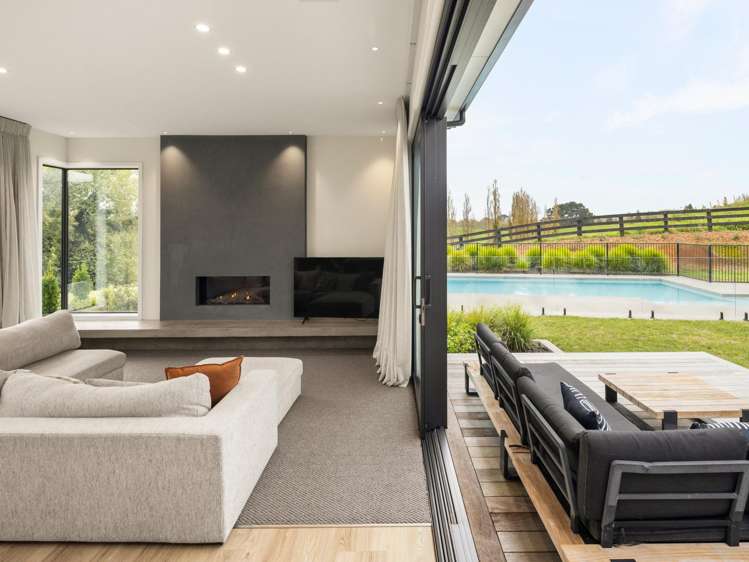 2/48 Livingstone Road Ngahinapouri_7