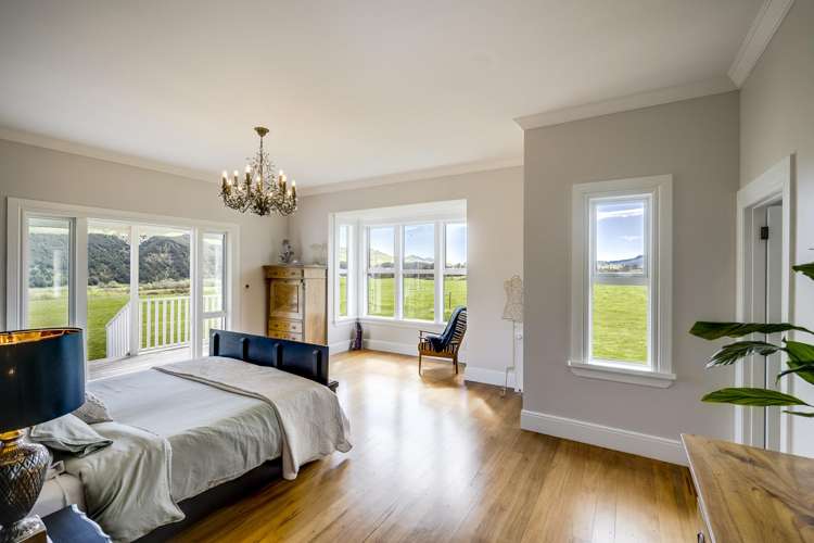 320 Rochfort Road Kahuranaki_22