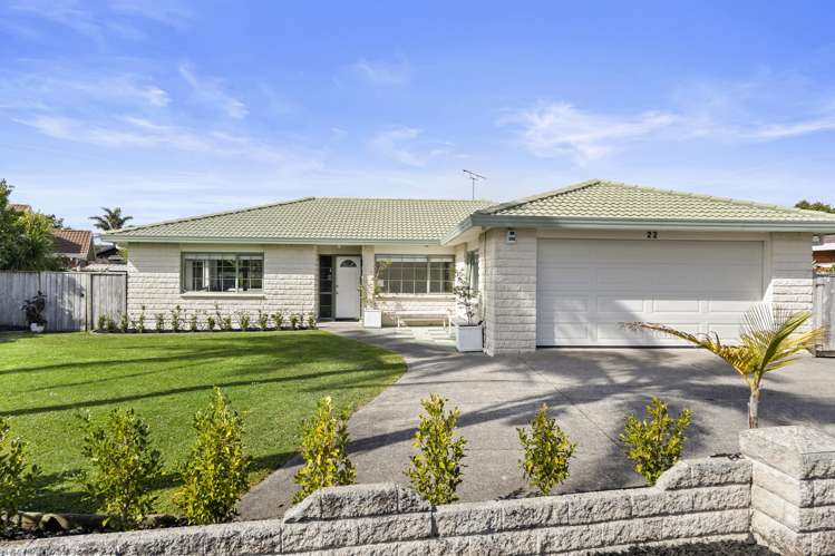 22 Lakeside Drive Orewa_3