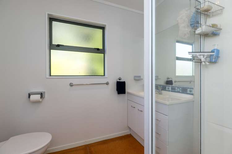 15a Wharemauku Road Raumati Beach_14