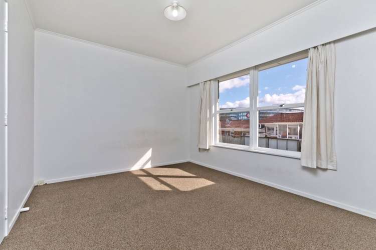 1/29 Taharoto Road Takapuna_12