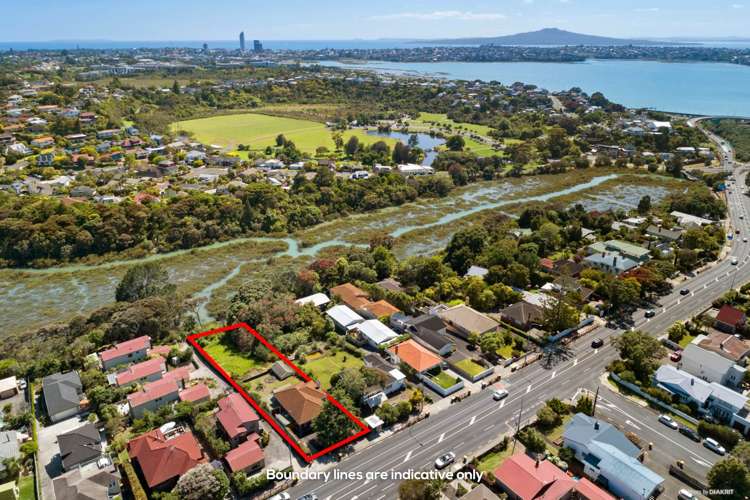 43 Onewa Road Northcote_18