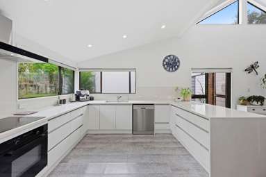 2/149 Colwill Road_1