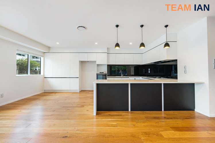 62 Kiwitea Street Sandringham_5