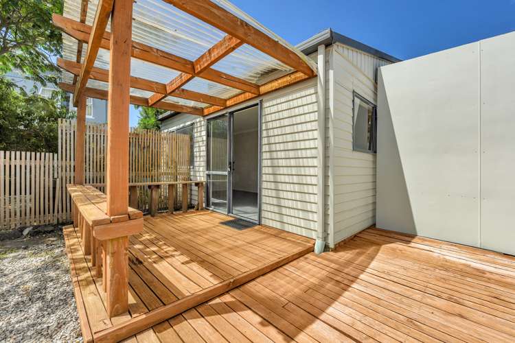 11 Lemari Avenue Stoke_13