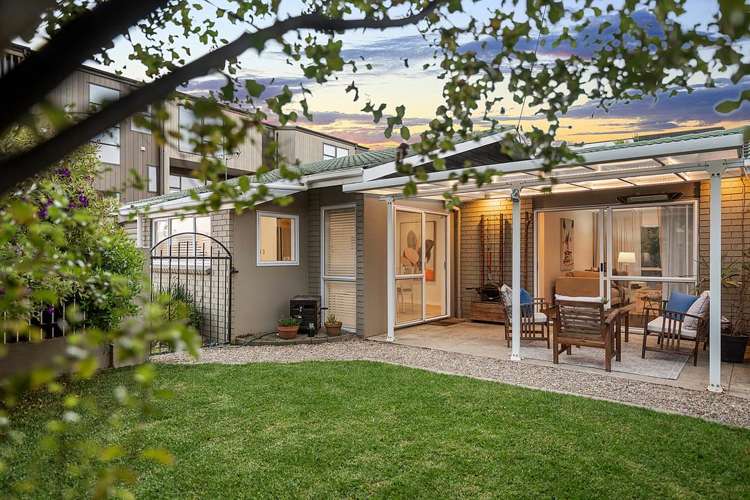 2/23 Lomond Street_3