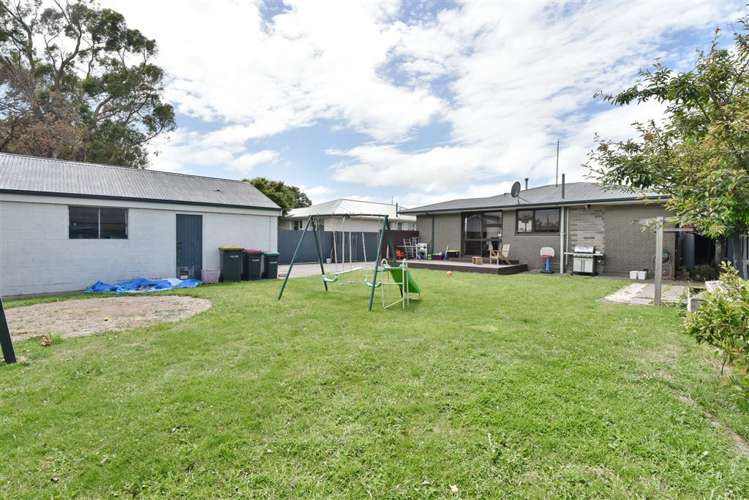 48 Oriana Crescent Hornby_12