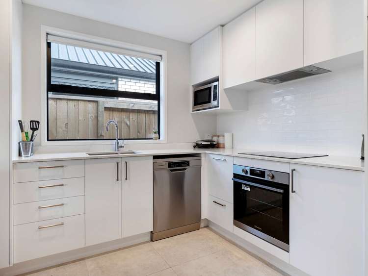 5 Wharangi Lane Papamoa_15