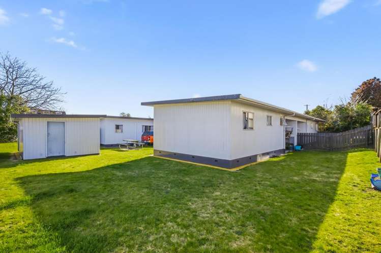 39 & 41 Te Hatepe Avenue Taupo_17