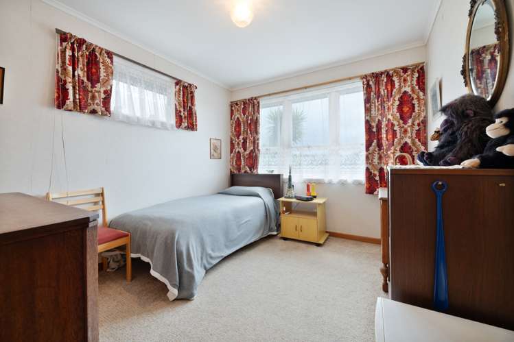 2/160 Henderson Valley Road Henderson_10