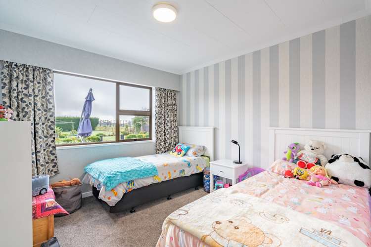 240 Dunns Road Otatara_8