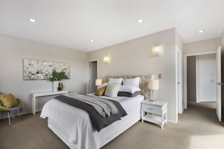 1 Bella Vista Drive Gulf Harbour_11