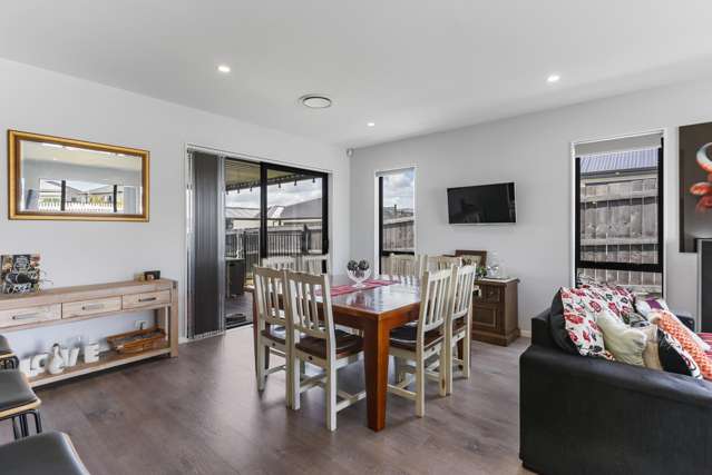 11 Edward Abell Street Wainui_4