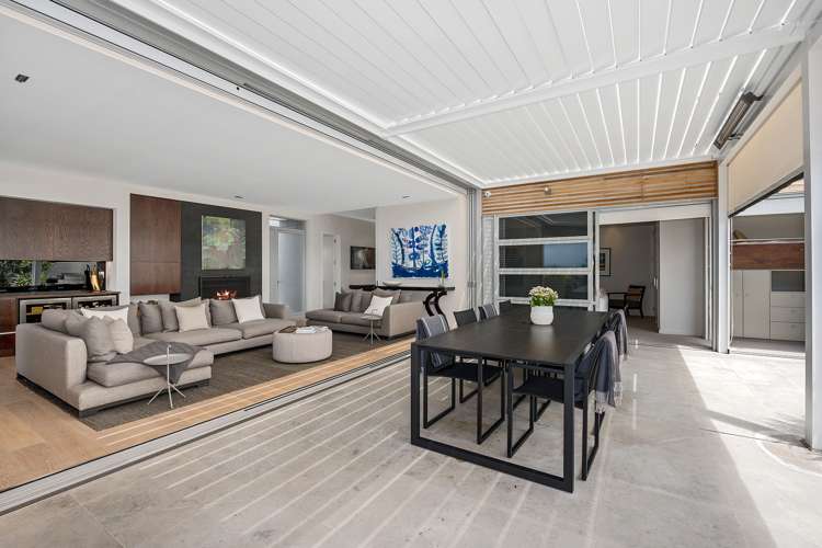 6 Kutai Lane Omaha_16