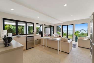 2/138 Clovelly Road_1