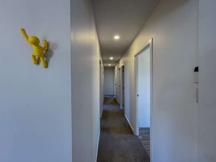 39 Fairclough Road Beach Haven_16