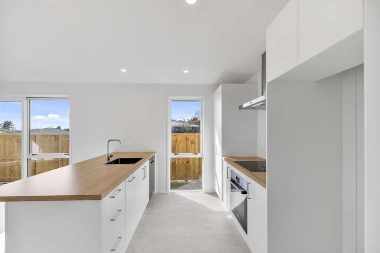 299A and B Vaughan Road Owhata_12