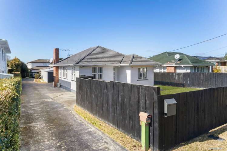 787 Te Atatu Road Te Atatu Peninsula_5