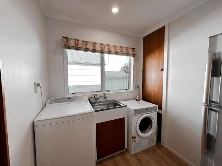 26 Cornwall Place Takaka_14