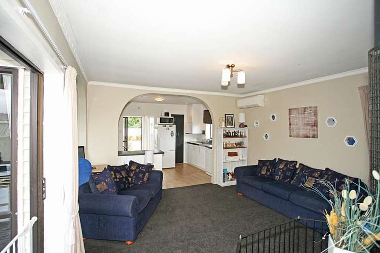 12 Tinokore Street Hei Hei_11