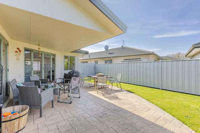 69 Kensington Drive Taradale_1