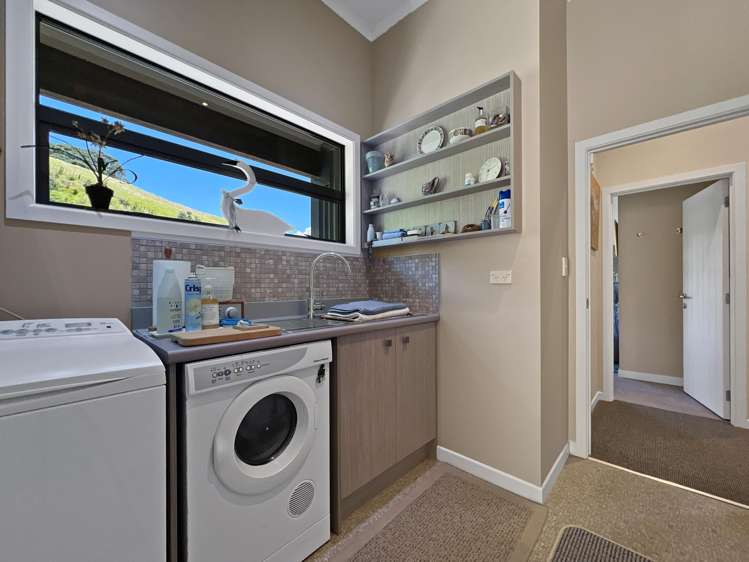 8 Ohiwa Cove Rise Opotiki_30