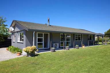 25 Kowhai Drive_3