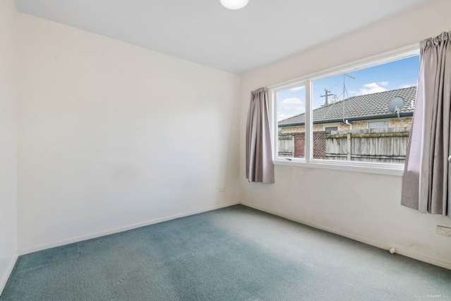 2/6 Centreway Road Orewa_4