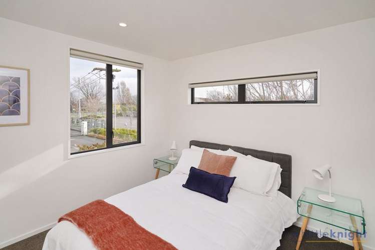 13/255 Kilmore Street_5