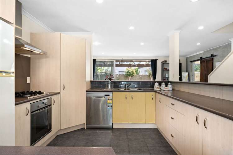 29 Figaro Crescent Takanini_6