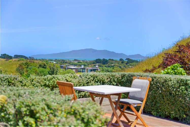 104 Raukawa Road Peka Peka_13