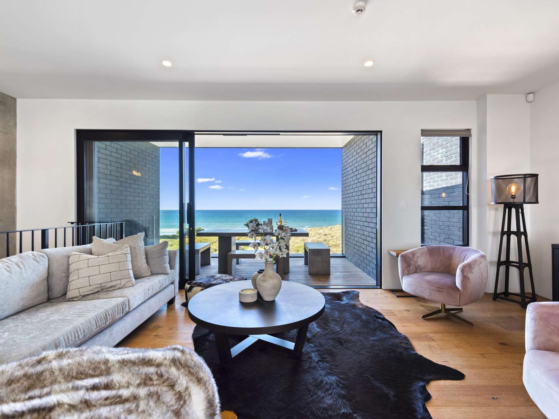 211 Marine Parade Mount Maunganui_0