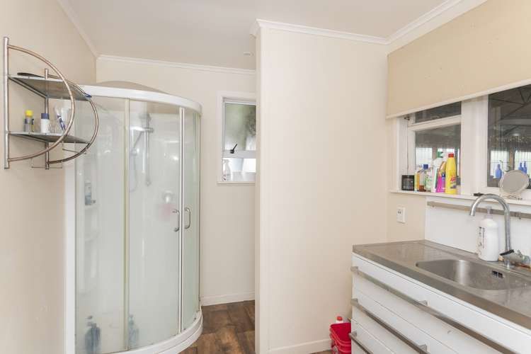 187 Rutene Road Kaiti_22