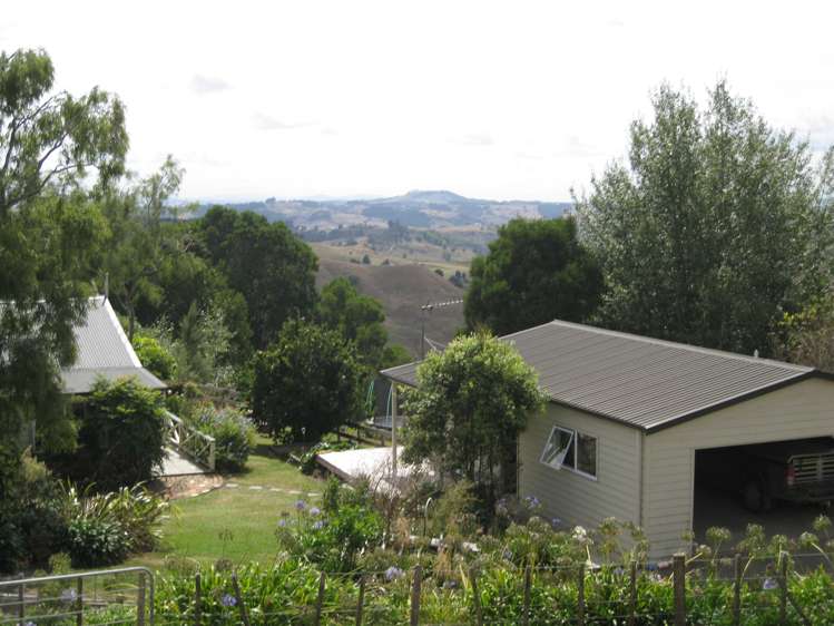 1047 Wairamarama Onewhero Road Onewhero_9