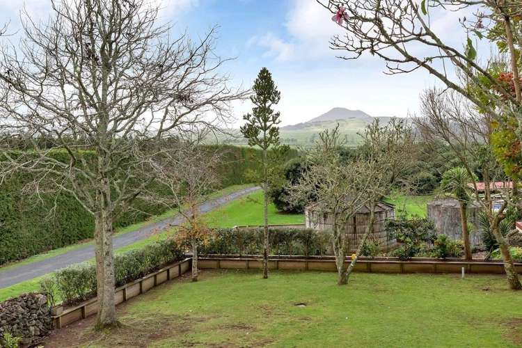 20 Old Loop Road Ngararatunua_24