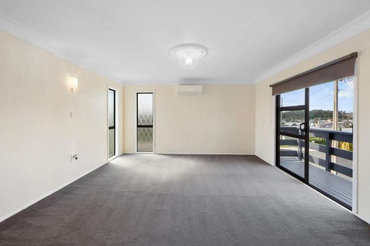 79 Mould Street Waitara_5