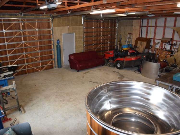 358 Bay Road West Plains_6