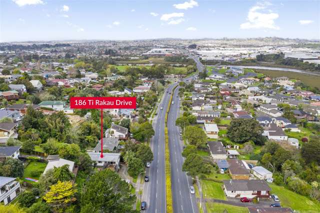 186 Ti Rakau Drive Pakuranga Heights_1