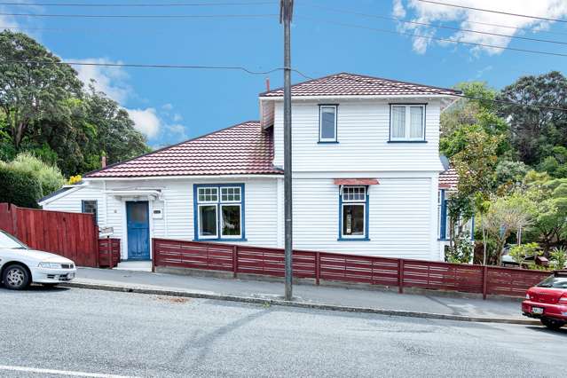 13 Ngaio Road Kelburn_4