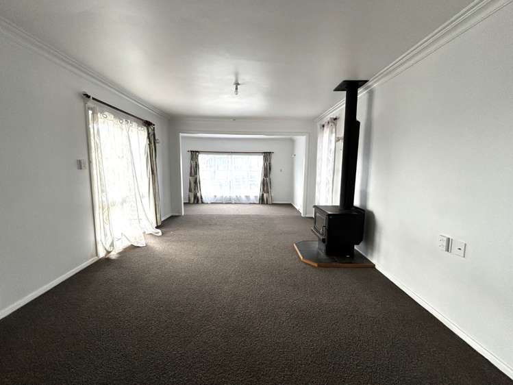 63 Trafalgar Street 10516 Horowhenua Houses for Rent One Roof