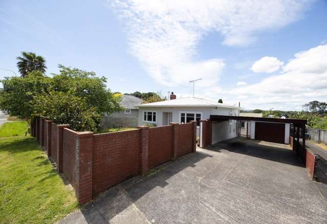 Character, Charm, Location! Comes with a study!