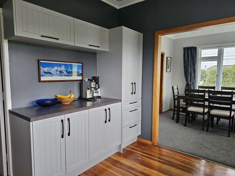 196 Bath Street Levin_7