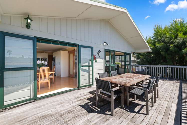 14 Imatra Place Sunnyhills_9