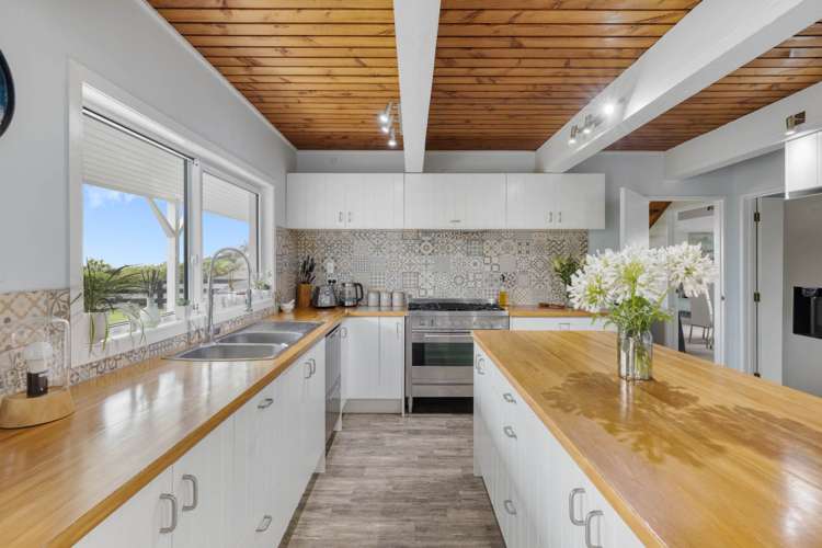 286 Youngson Road Whakamarama_11