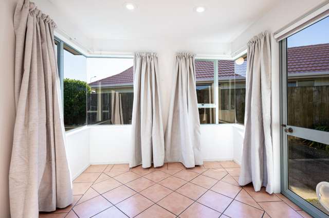 85 Kingsford Drive Stoke_4