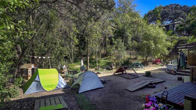 42 Glenelg Road Red Beach_22