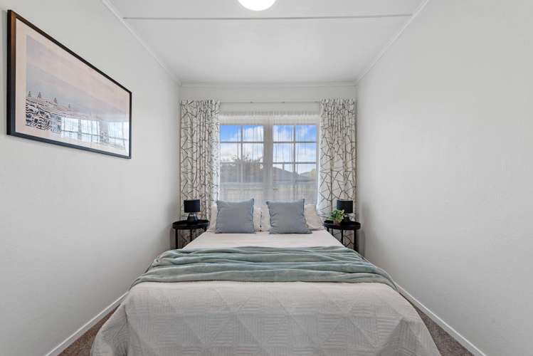 7 Kiwi Street Springfield_12