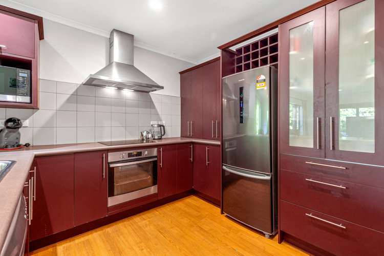 42 Kristin Lane Albany_21