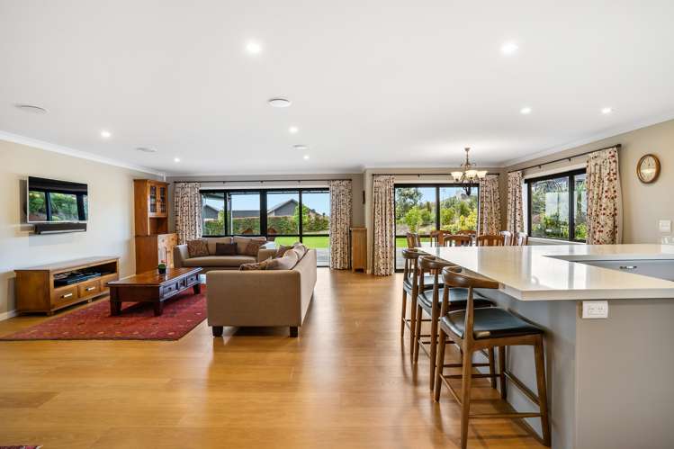 14 Bernora Crescent Bombay_10